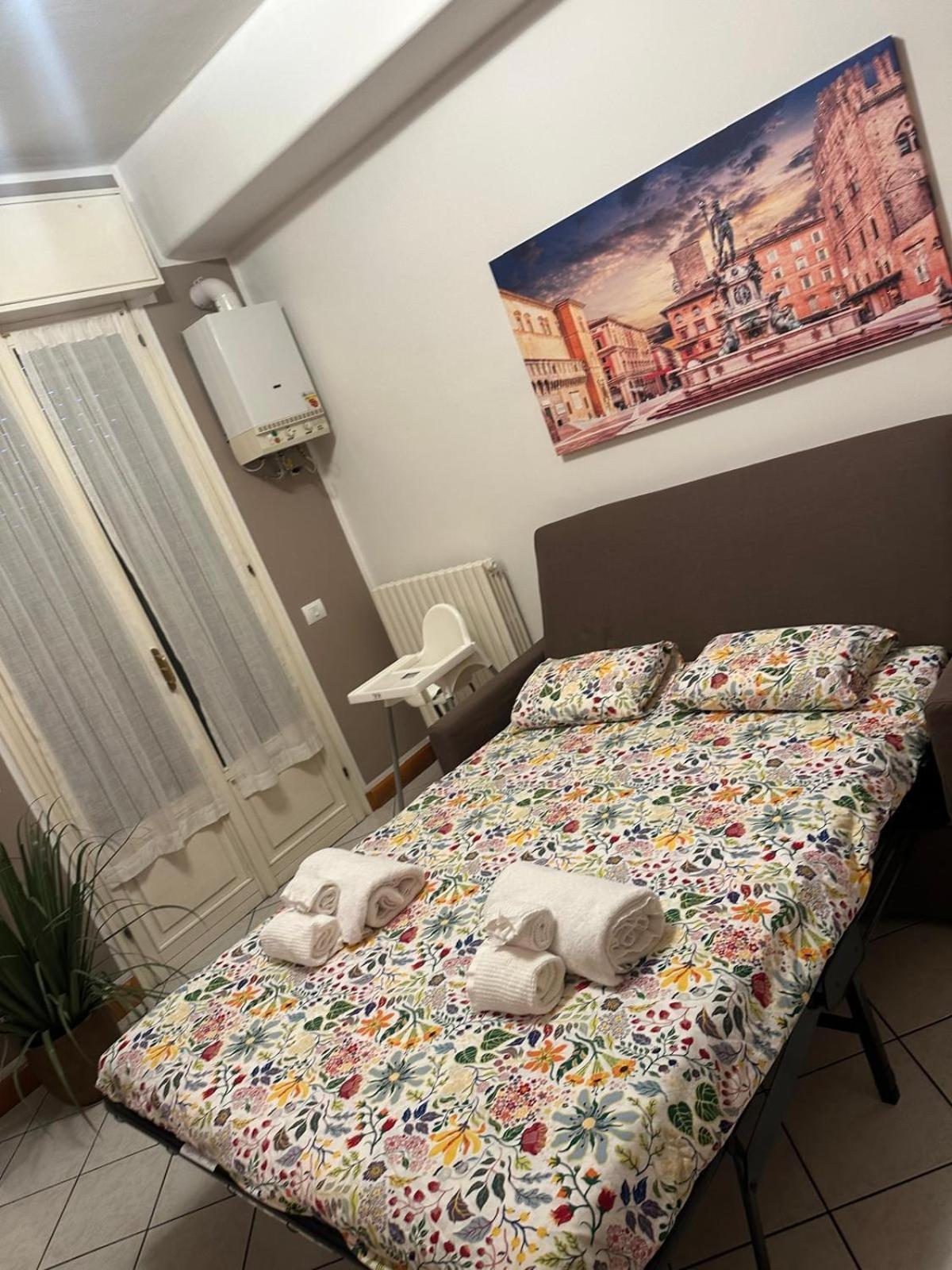 Nicholas B&B City Center- Apartment โบโลญญา ภายนอก รูปภาพ